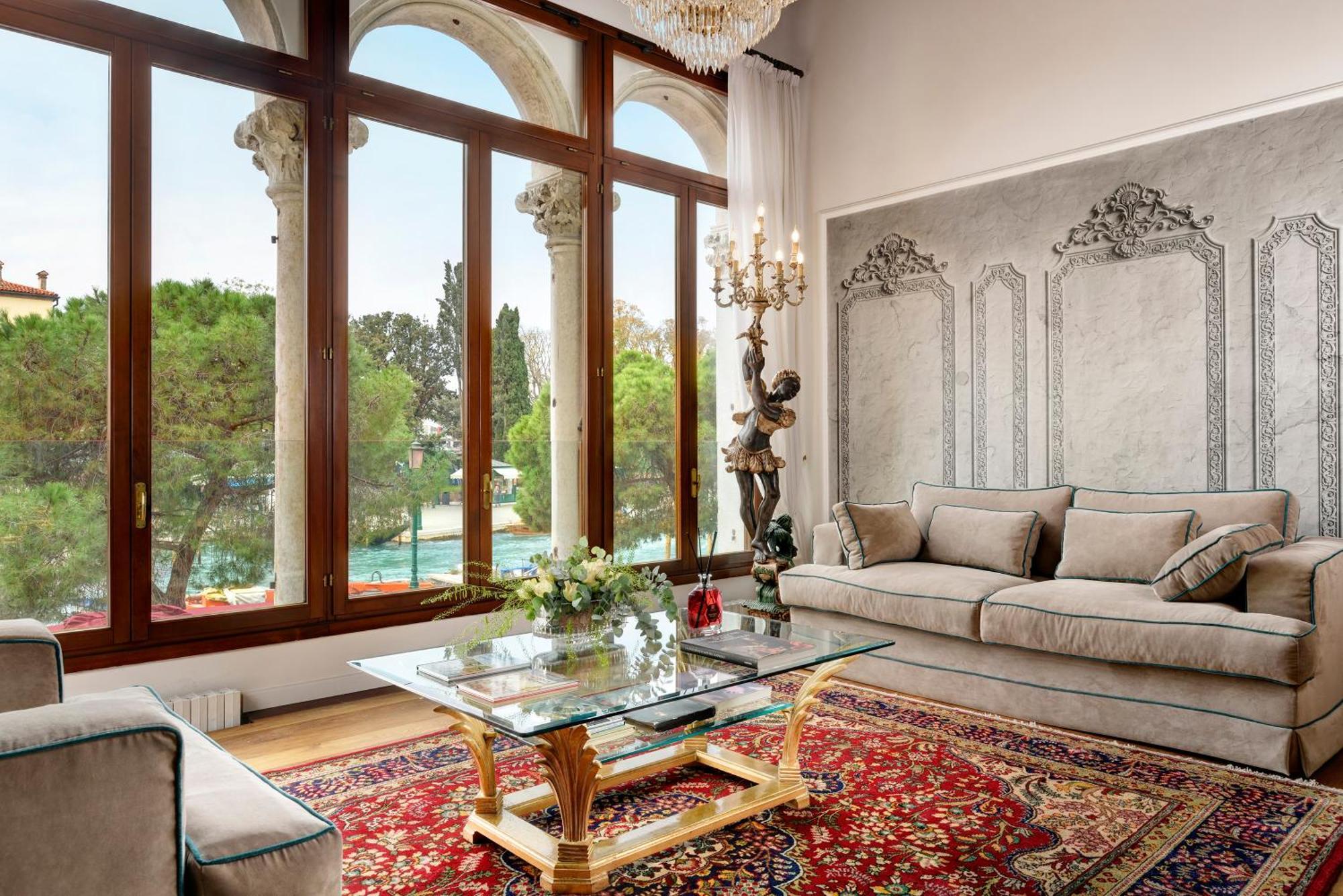 Swan Dolcevita Prestige Stay - Canal View & Exclusive Experience Venice Exterior photo