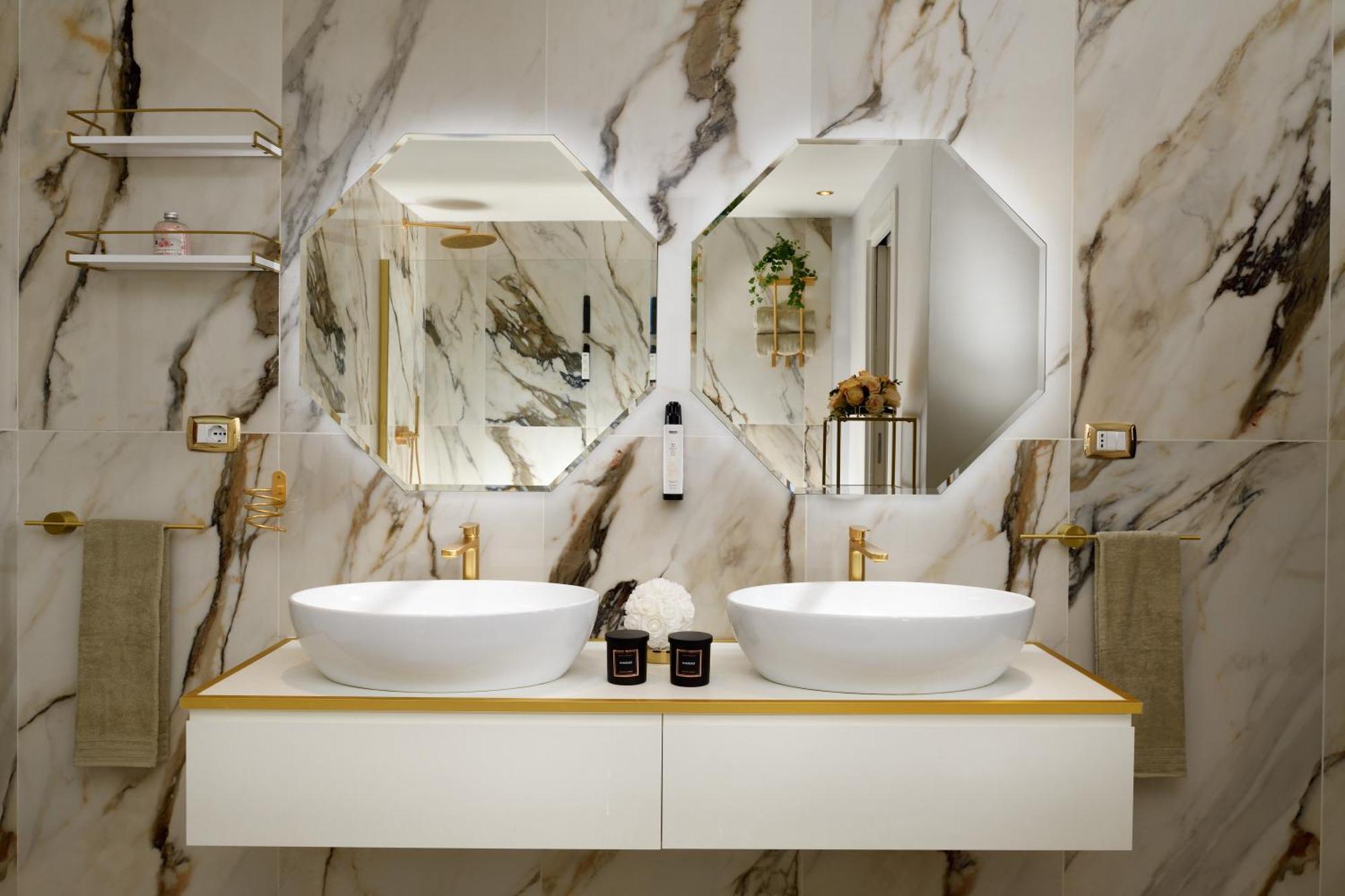 Swan Dolcevita Prestige Stay - Canal View & Exclusive Experience Venice Exterior photo